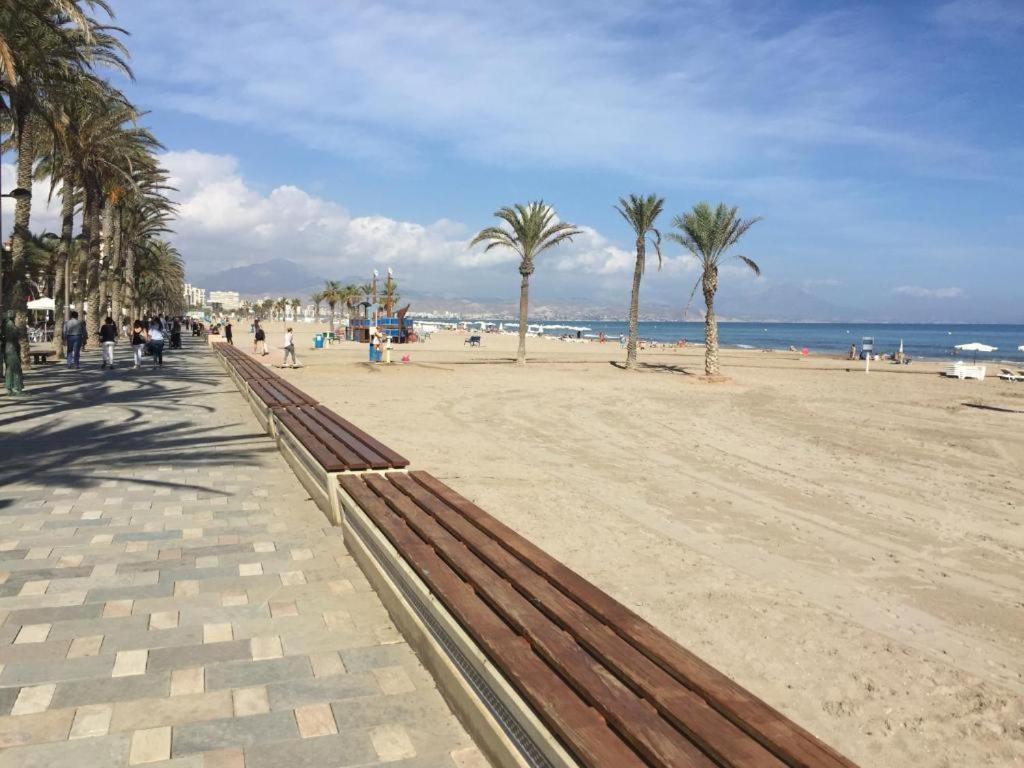 Lovely Beach House With Terrace San Juan Alicante El Campello Buitenkant foto