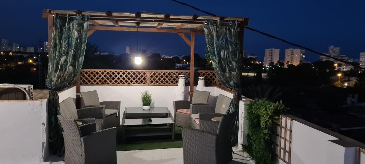 Lovely Beach House With Terrace San Juan Alicante El Campello Buitenkant foto